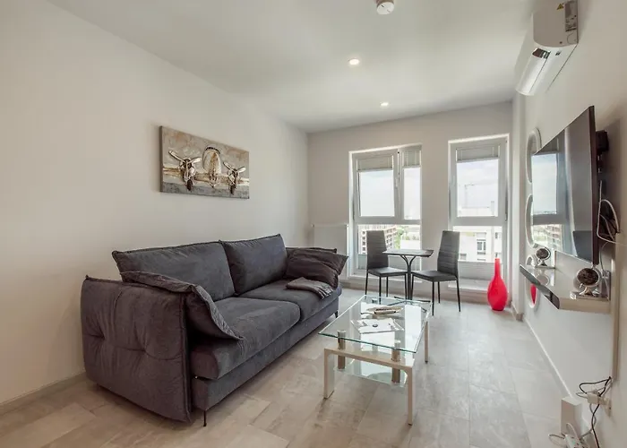 Fancy Penthouse Studio With Lakeview W10 Bucureşti