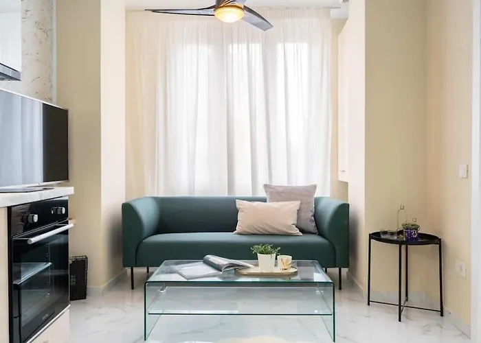 Garsonieră ultracentrală lângă Parcul Cișmigiu Apartment Bucureşti