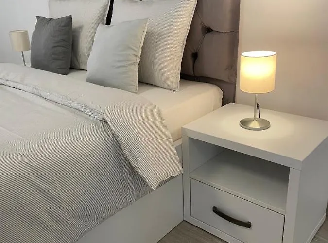 Studio Confort 4 Bucureşti