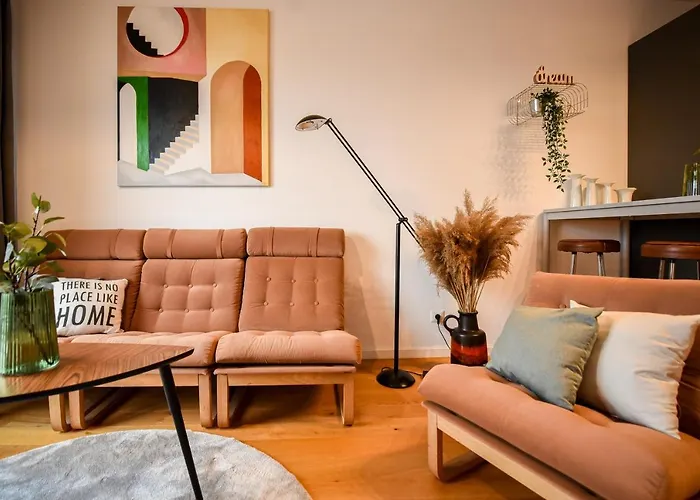 The Geometrist - Stunning 1Br Apt With Balcony Bucureşti