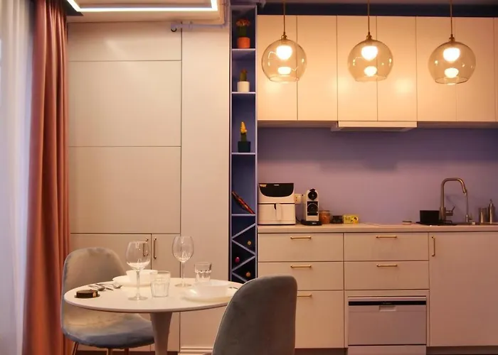 Downtown Italian Studio Bucureşti
