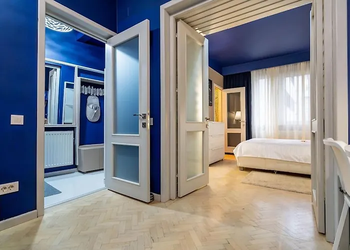 Modern - Central Apartment Bucureşti