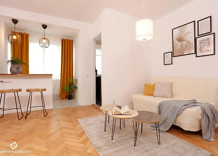 The Pearl Of Drumul Taberei + Netflix Bucureşti
