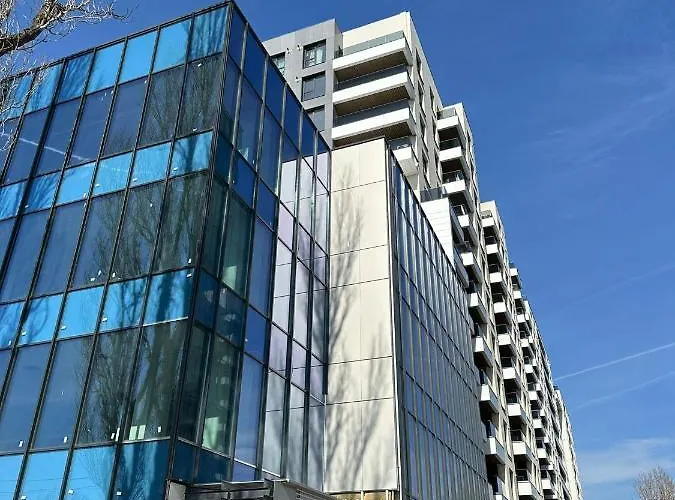Urban Flats Apartment Bucureşti