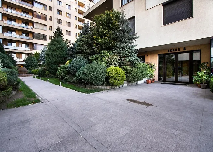 Garden Oasis Studio Bucureşti