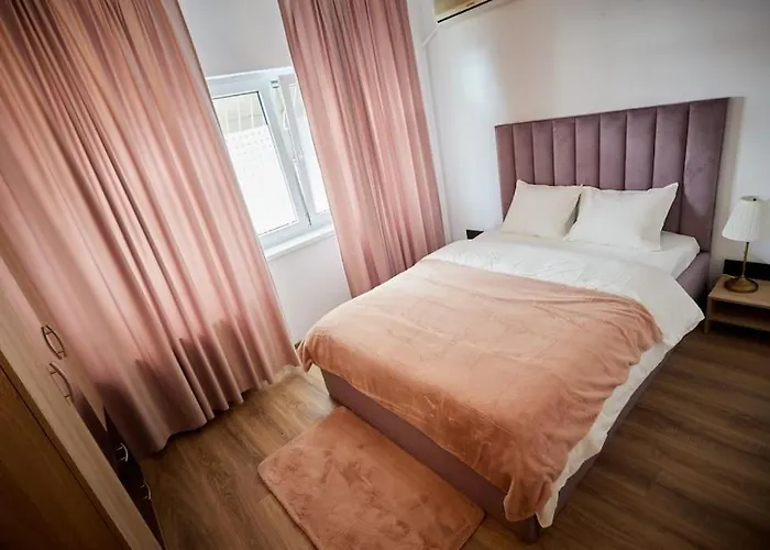 Queen Apartment Athenee Bucureşti