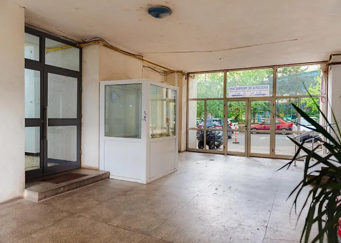 Comfy Apartment With Private Parking And Netflix Bucureşti