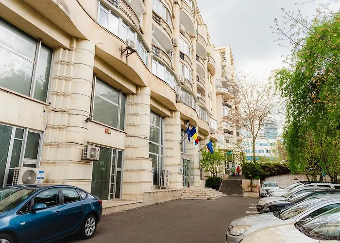 Comfy Apartment With Private Parking And Netflix Bucureşti