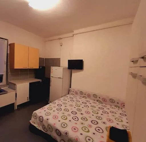 Mini studio aproape de centru Bucureşti