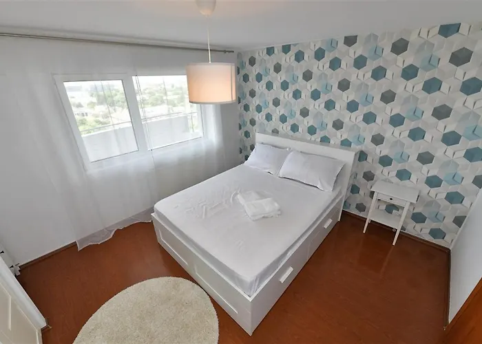 Apartament Lux 1 Mai Pod Bucureşti
