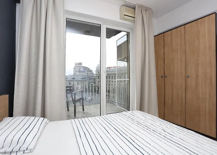2 Bedroom Apartment With Amazing View In City Center Bucureşti