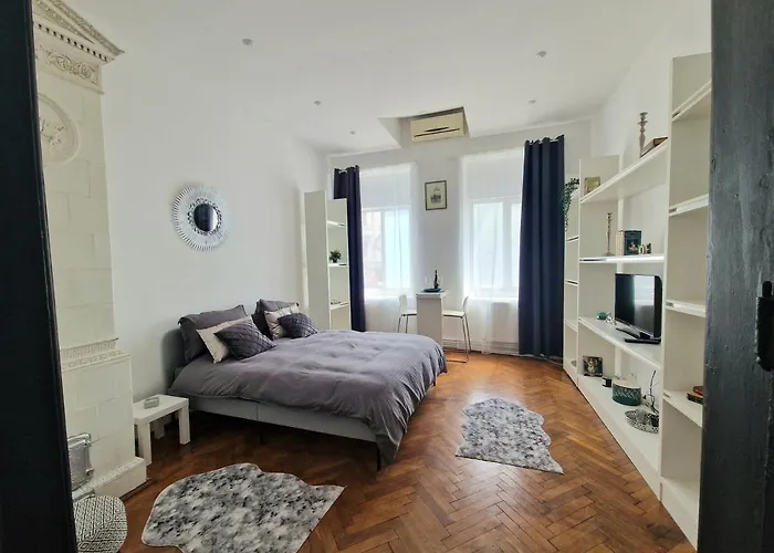 Boheme Cismigiu Studio Bucureşti