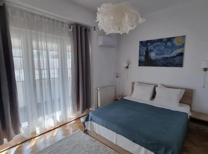 Victoriei - The Historical Part Apartment Bucureşti