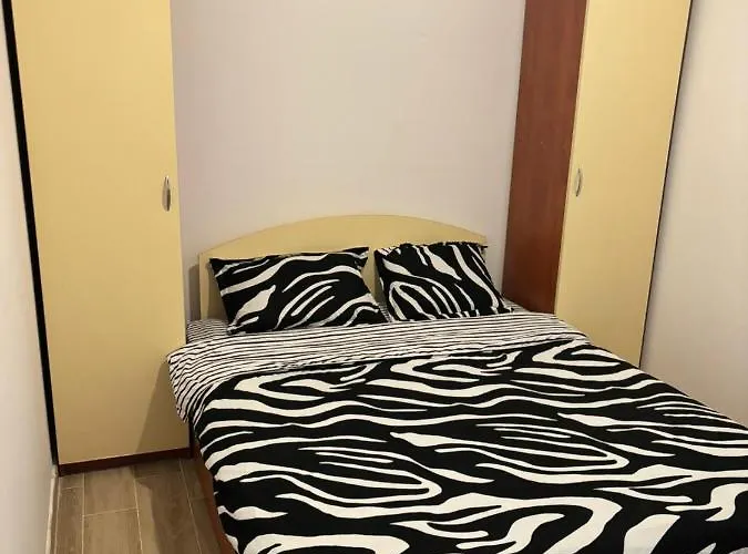 Maya Bucureşti