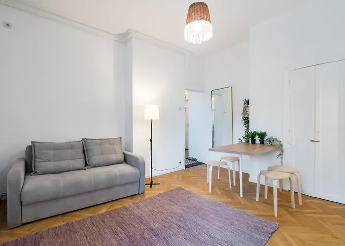 Downtown Cozy Apartment Old Town Bucureşti