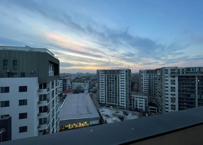 Penthouse View - GranVia Park Apartment Bucureşti