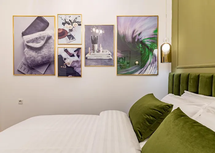 City Center Elegance - Stylish 2Br Apartment At Piata Amzei Bucureşti