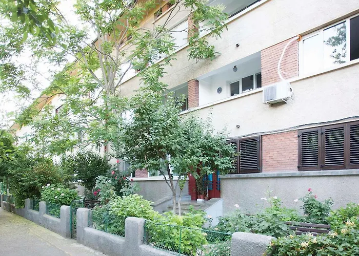 Studio Inn, Monza Hospital, National Arena, Monza Hospital, Late Check-Out Available Bucureşti