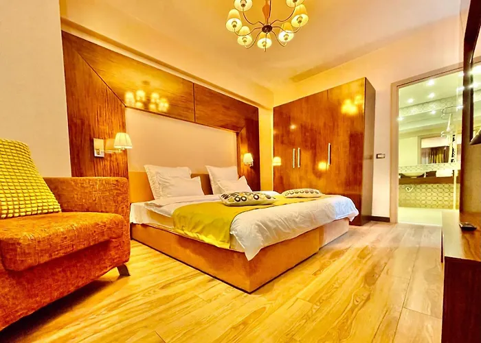 Royal Studio Apartment With A Perfect View - Yamaluxe Bucureşti