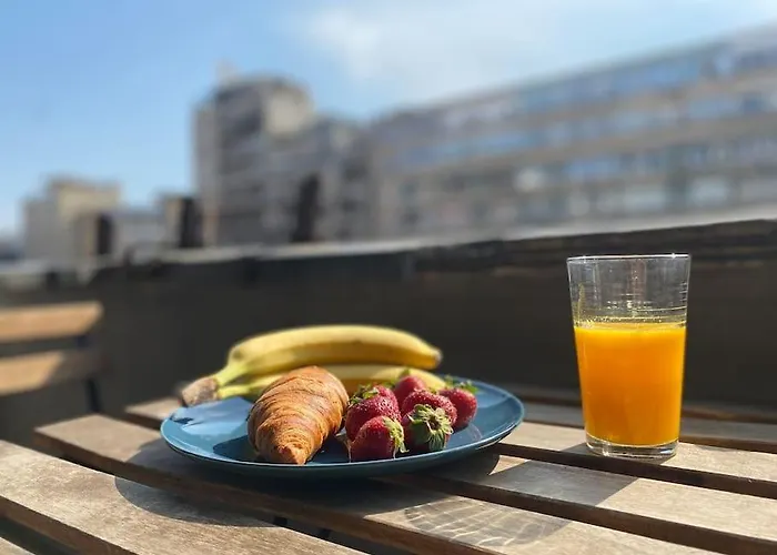 2 Bedroom Apartment With Terrace In City Center Bucureşti