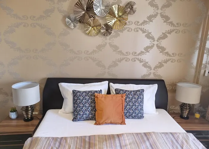 Family Retreat Politehnica Park Apartment Bucureşti