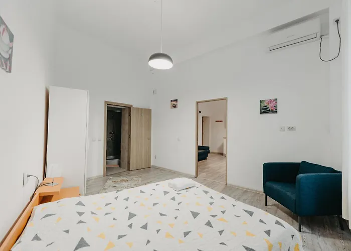 Studio Piata Amzei NR.1  Bucureşti
