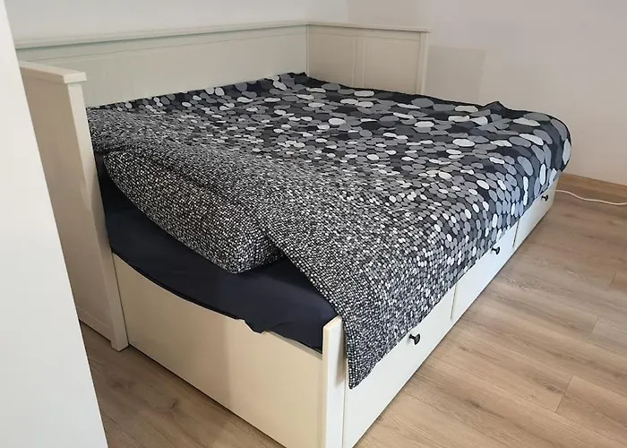 Lovely One Bedroom Condo Next Mall Vitan Bucureşti