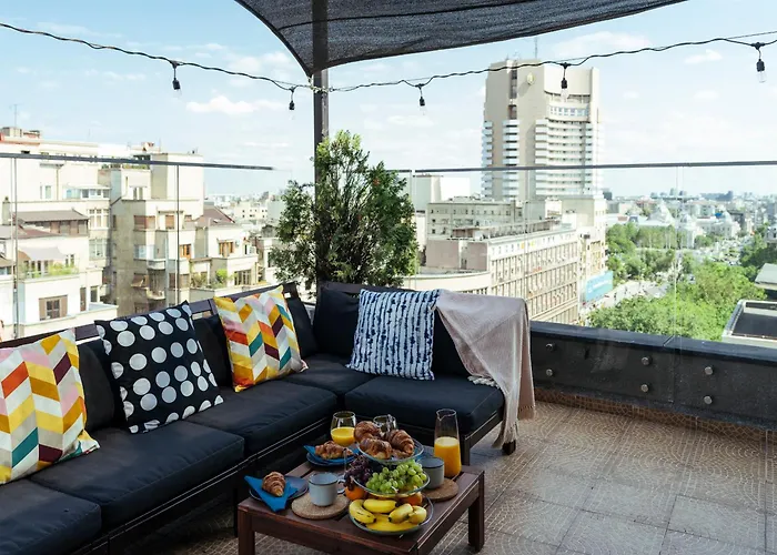 Wilson Old City Roof Top Bucureşti