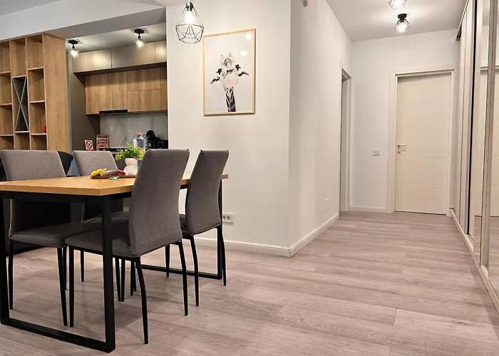 Industrial Style Apartment Bucureşti