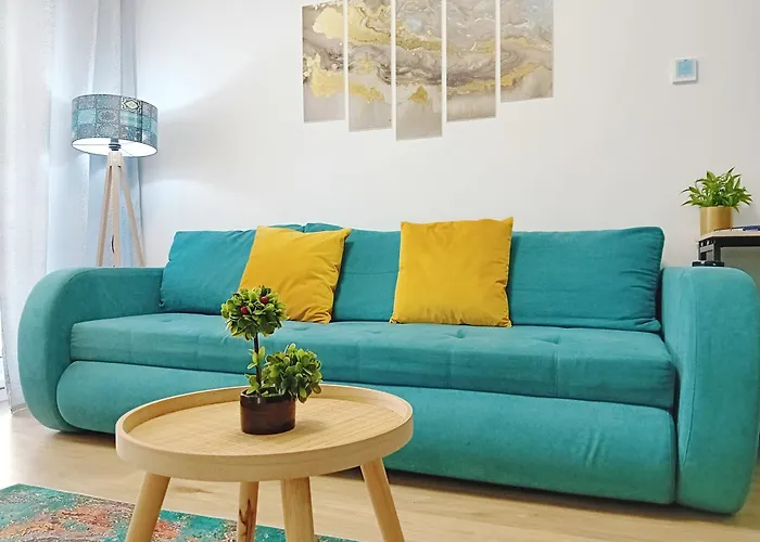 Sunshine - New & Quiet 1Br Apt, Business Area, Close To Airport, Highway A3, Subway Bucureşti