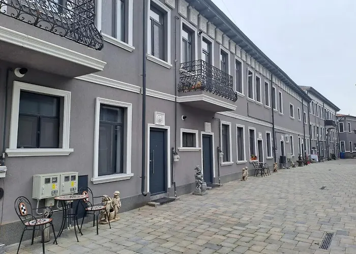 Light-Monza-Unirii Apartment Bucureşti
