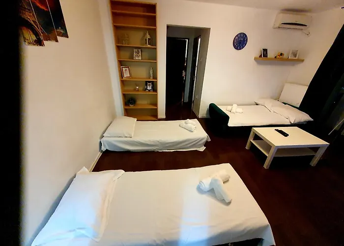 Ultracentral Apartment - "Saint Anthony" Church & Old Town View Bucureşti