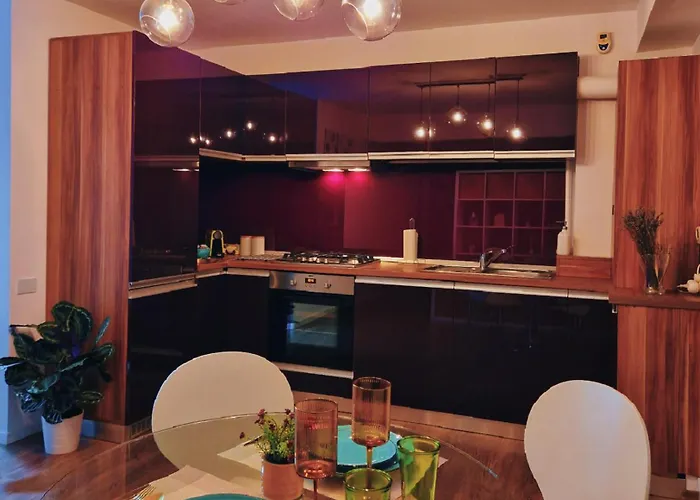 Self Check-In Free Parking Near Metro Stations And Bus Westside Studio S6 Bucureşti