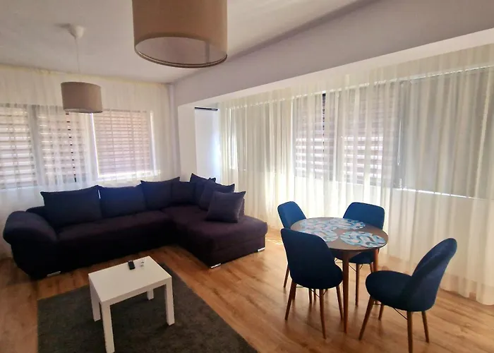 White Flat Apartment Bucureşti