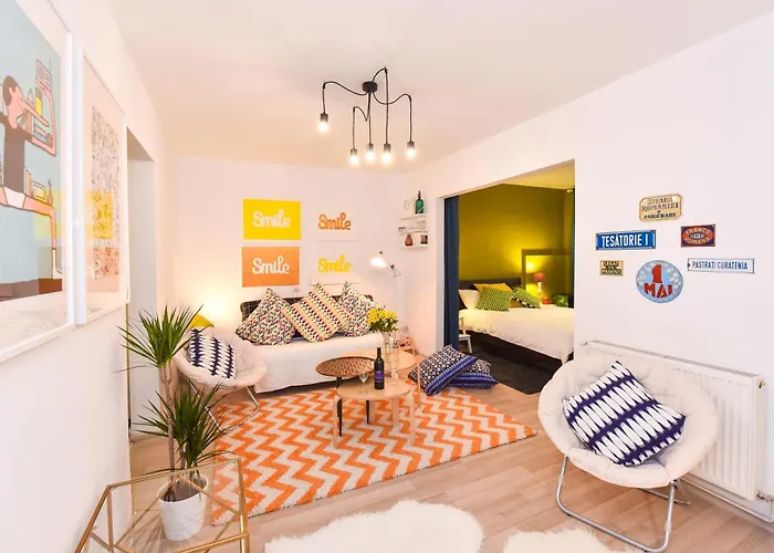 Bohemian Apartment Downtown Bucureşti