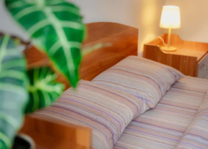 Old Town Chic 1 Bedroom W Self Check In Bucureşti