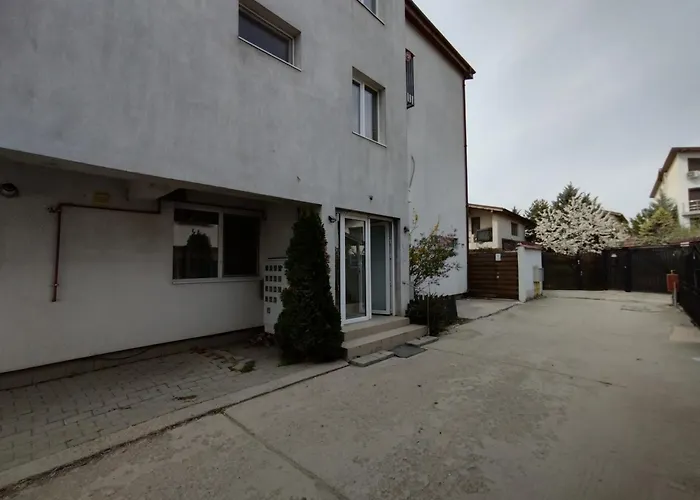 Kira Apartment Bucureşti