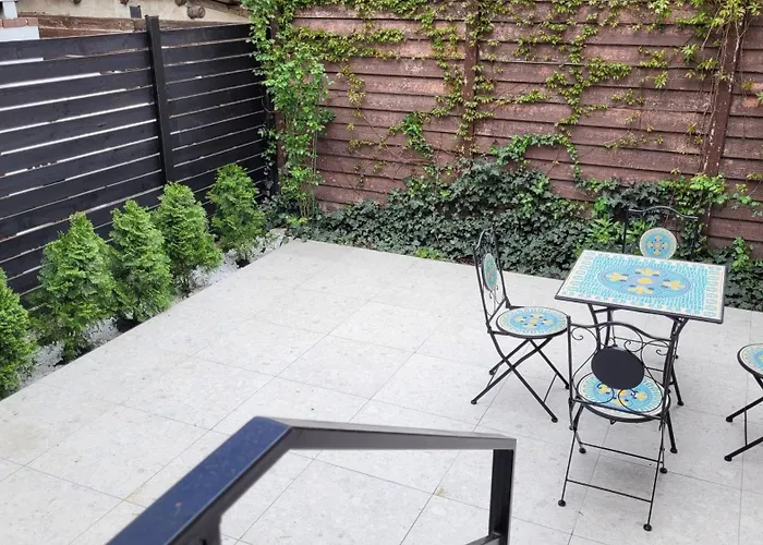 Luxury Mansion Apartment Bucureşti