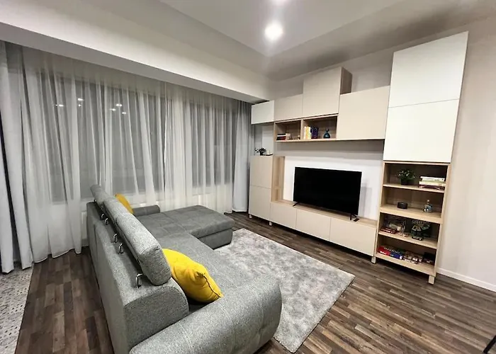 Stylish Newly Renovated Apt Feels Like Second Home Bucureşti