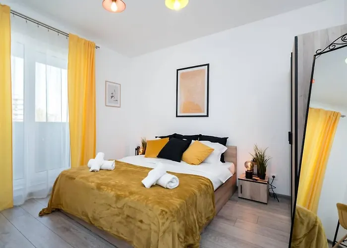 Carol New Building With Balcony Apartment Bucureşti