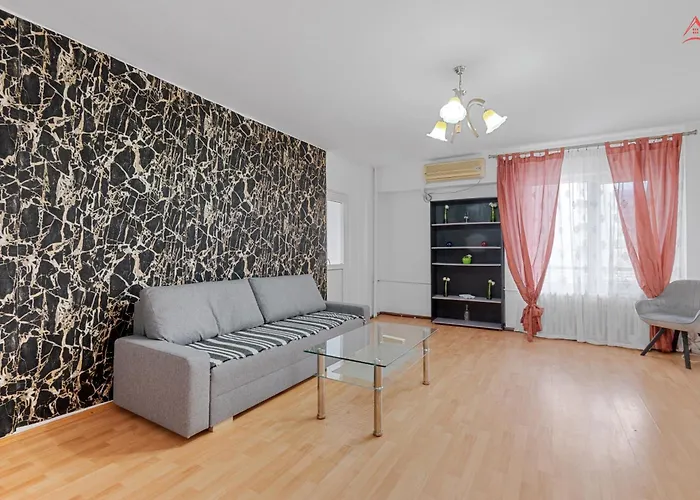 Unirii Large 2 Bedroom Apartment Bucureşti