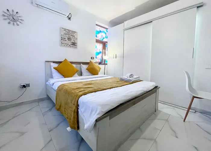 White Studio Bucureşti