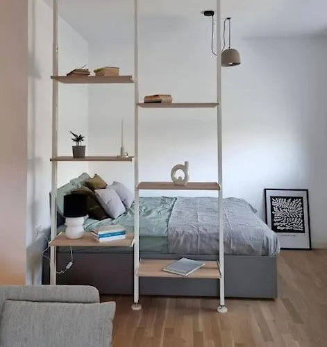 Urban Studio - Central Condominium Bucureşti
