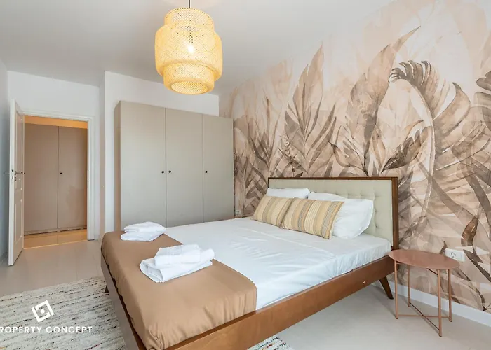 Central Spacious Apartment 1006 Bucureşti