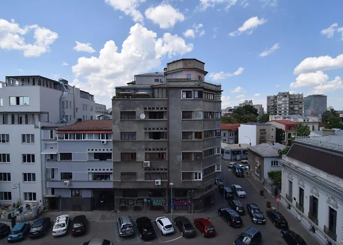 Studio In The Center Of Bucureşti