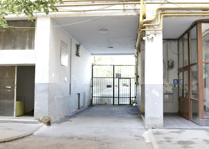 City Base I 2 BR apt Victoriei Bucureşti