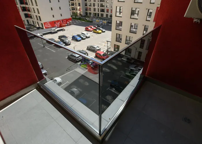 Smart Living Plaza Apartment Bucureşti