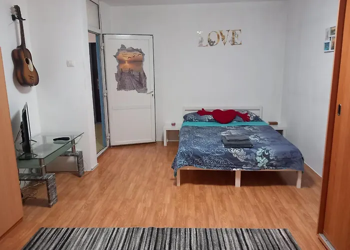 Lovely Studio Bucureşti