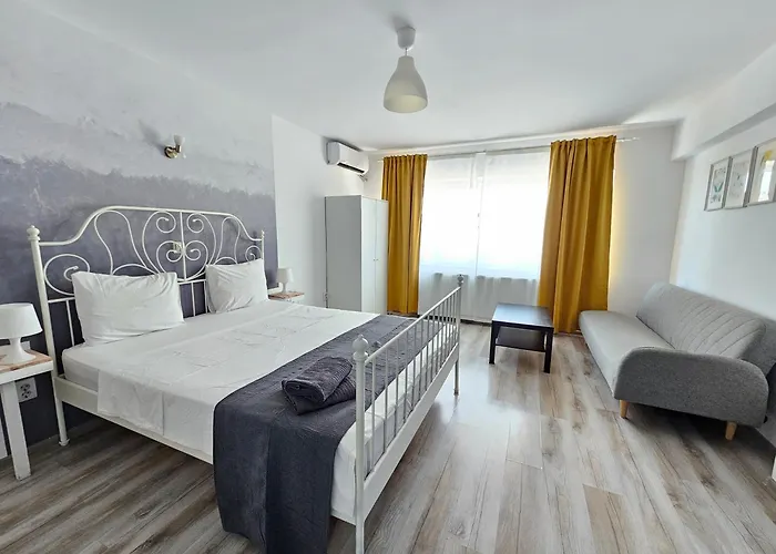 Color Apartments Old Town Center Bucureşti
