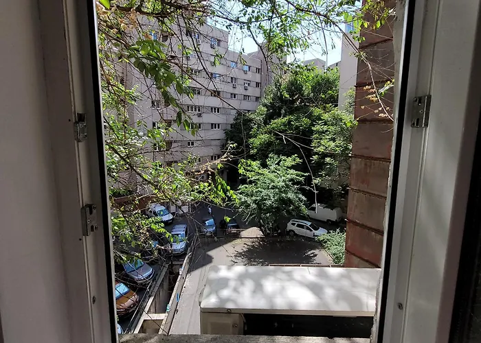 Anastasia Old 4 Bucureşti